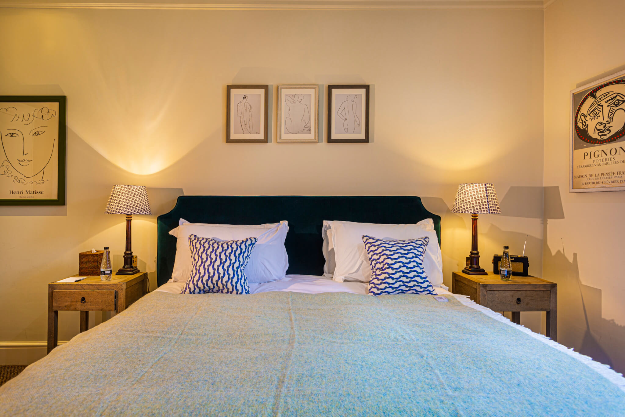 Talbot Hotel Malton Deluxe Suite Bed scaled